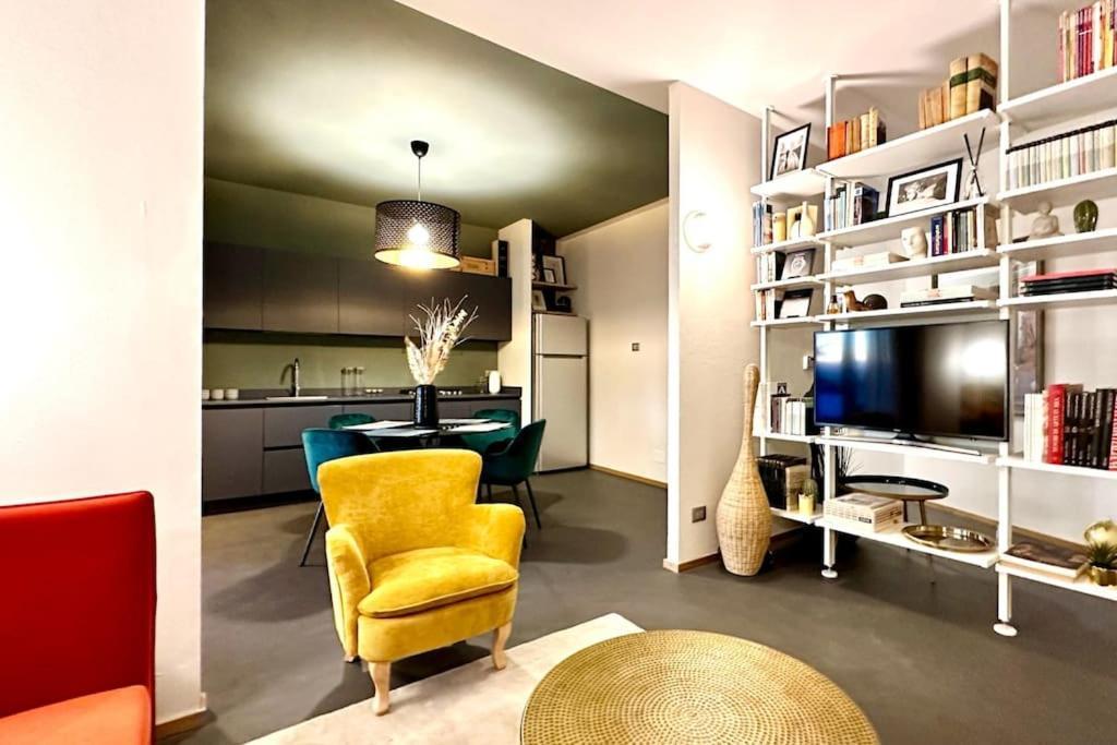 Dimora Roe Apartment Monticello d'Alba ภายนอก รูปภาพ