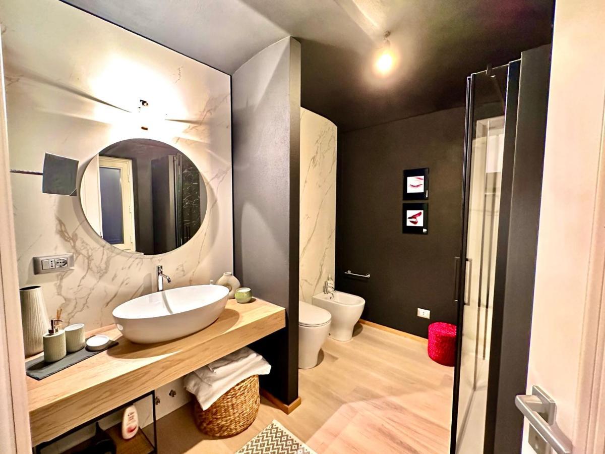 Dimora Roe Apartment Monticello d'Alba ภายนอก รูปภาพ